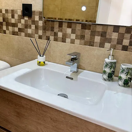 Piso Renovado A 10 Min De La Playa Ideal Familias - Vut5411as Apartment